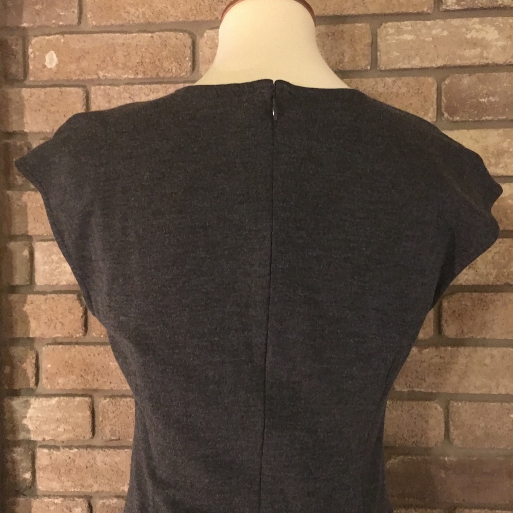 Banana Republic Sleeveless Gray Dress - Picture 4 of 8